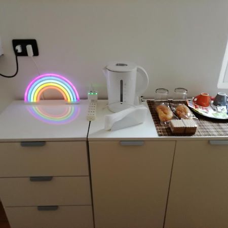 Apartmán Over The Rainbow - Cozy Studio In The Centre Of Ferrara Exteriér fotografie