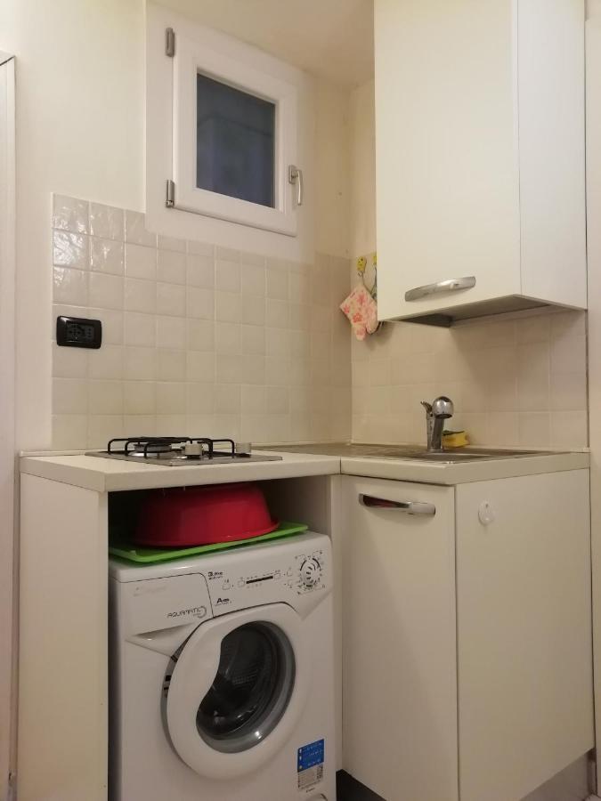 Apartmán Over The Rainbow - Cozy Studio In The Centre Of Ferrara Exteriér fotografie